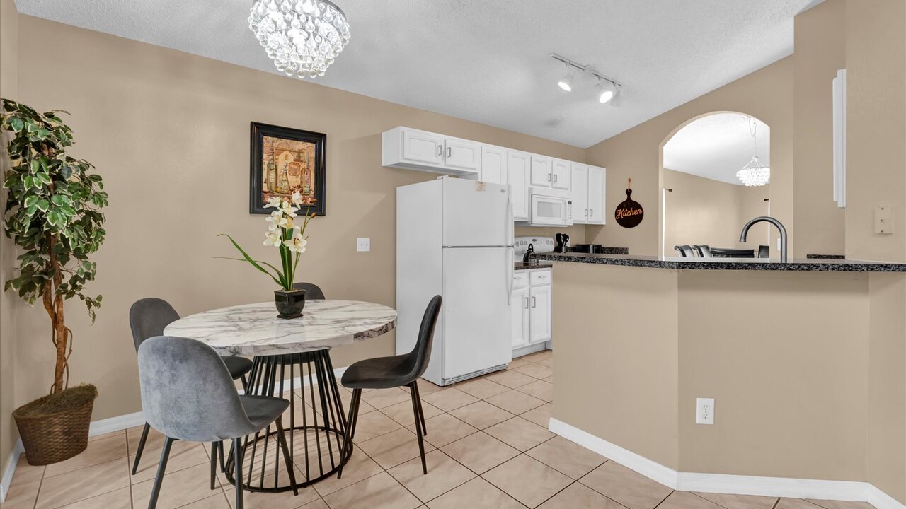 213 Luxury 4BR Home w/ Pool & Game Room - Image 62