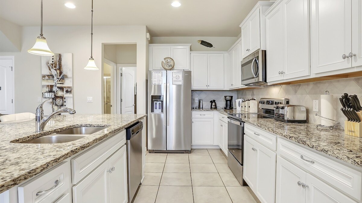 2440 One of a Kind 5bd&4ba VILLA - Image 42