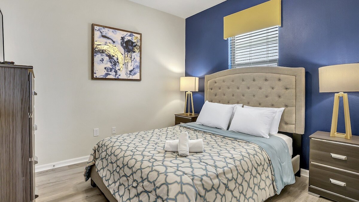 2440 One of a Kind 5bd&4ba VILLA - Image 46