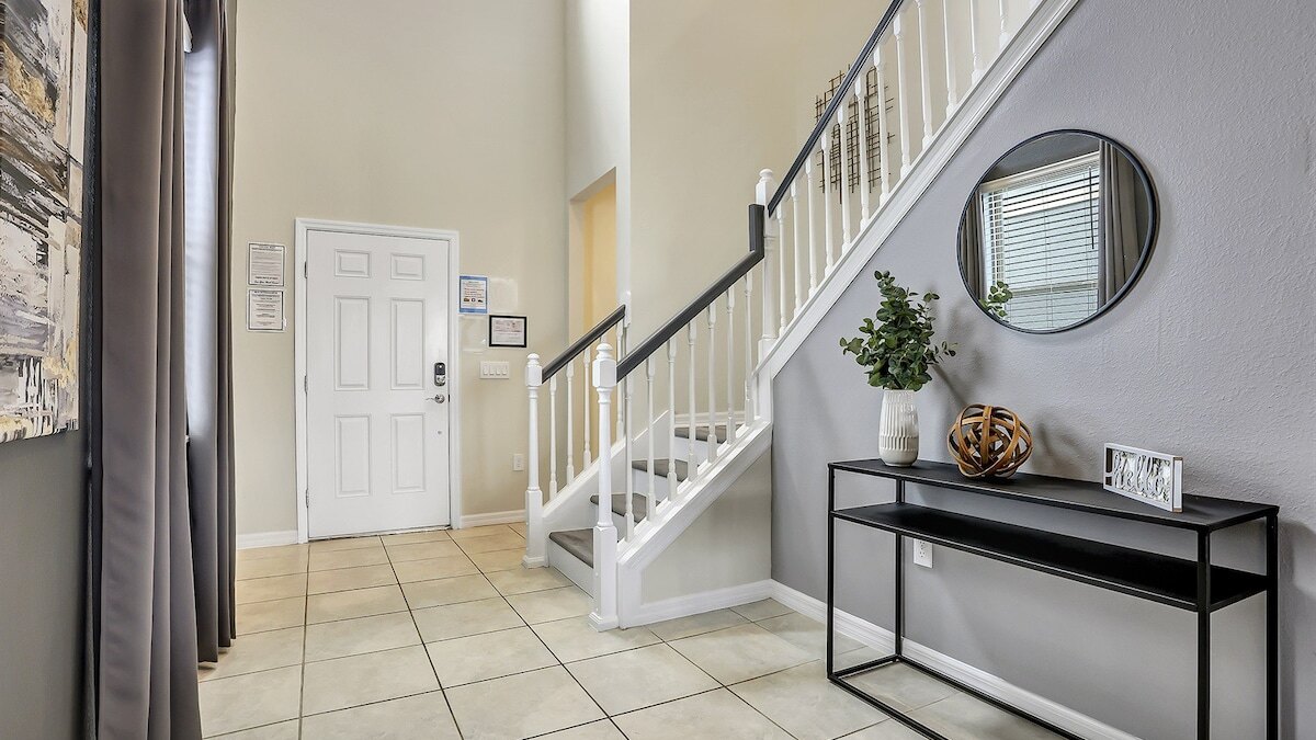 2440 One of a Kind 5bd&4ba VILLA - Image 45