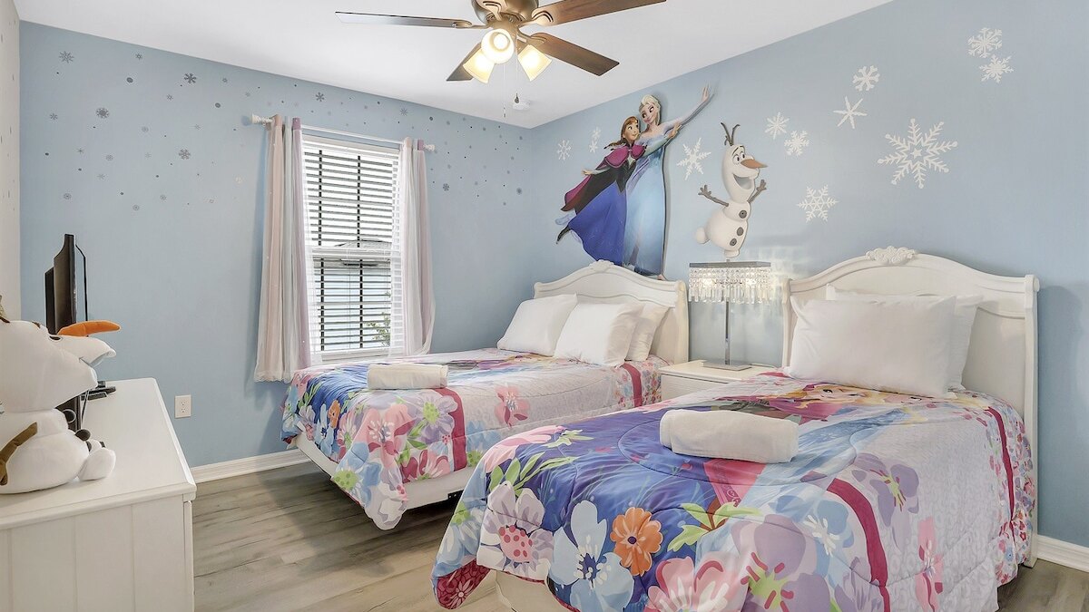 2440 One of a Kind 5bd&4ba VILLA - Image 53