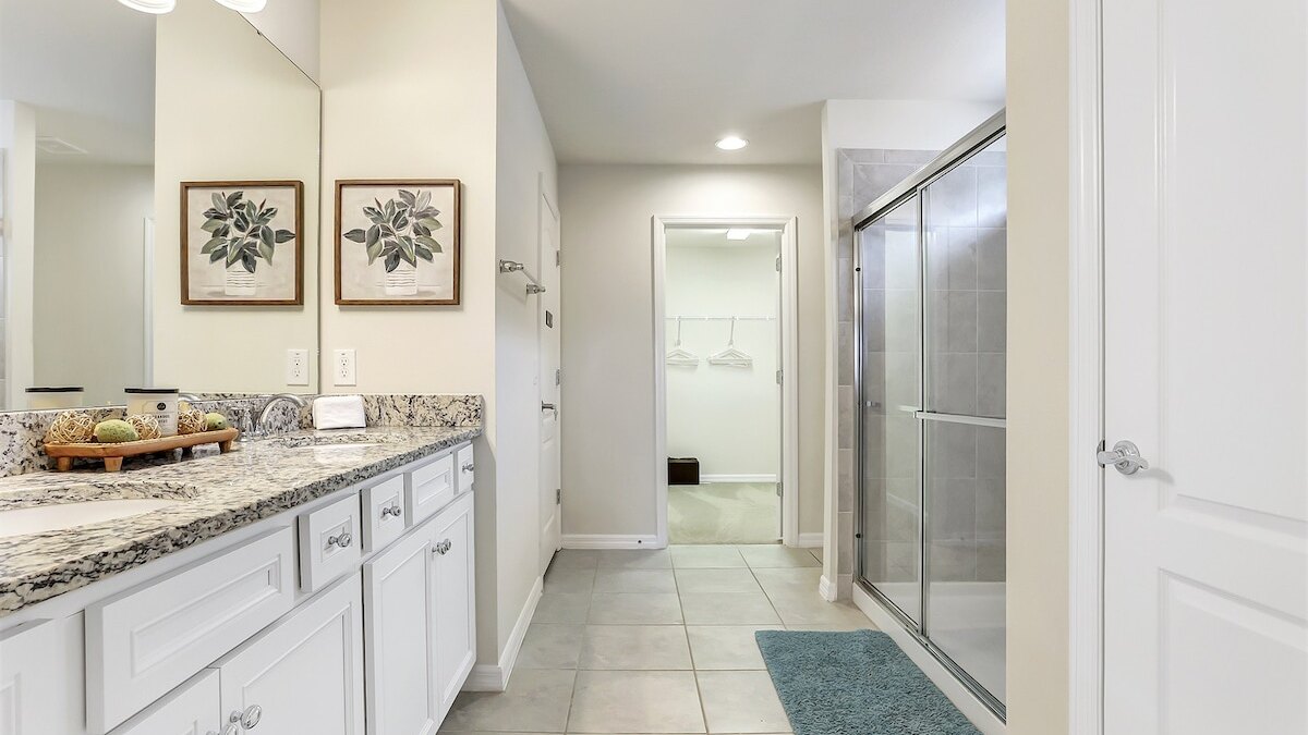 2440 One of a Kind 5bd&4ba VILLA - Image 63