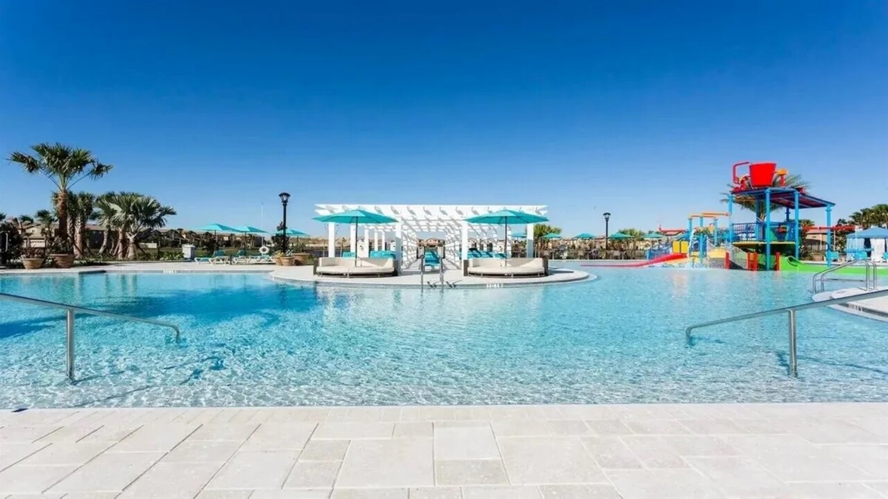 2440 One of a Kind 5bd&4ba VILLA - Image 33