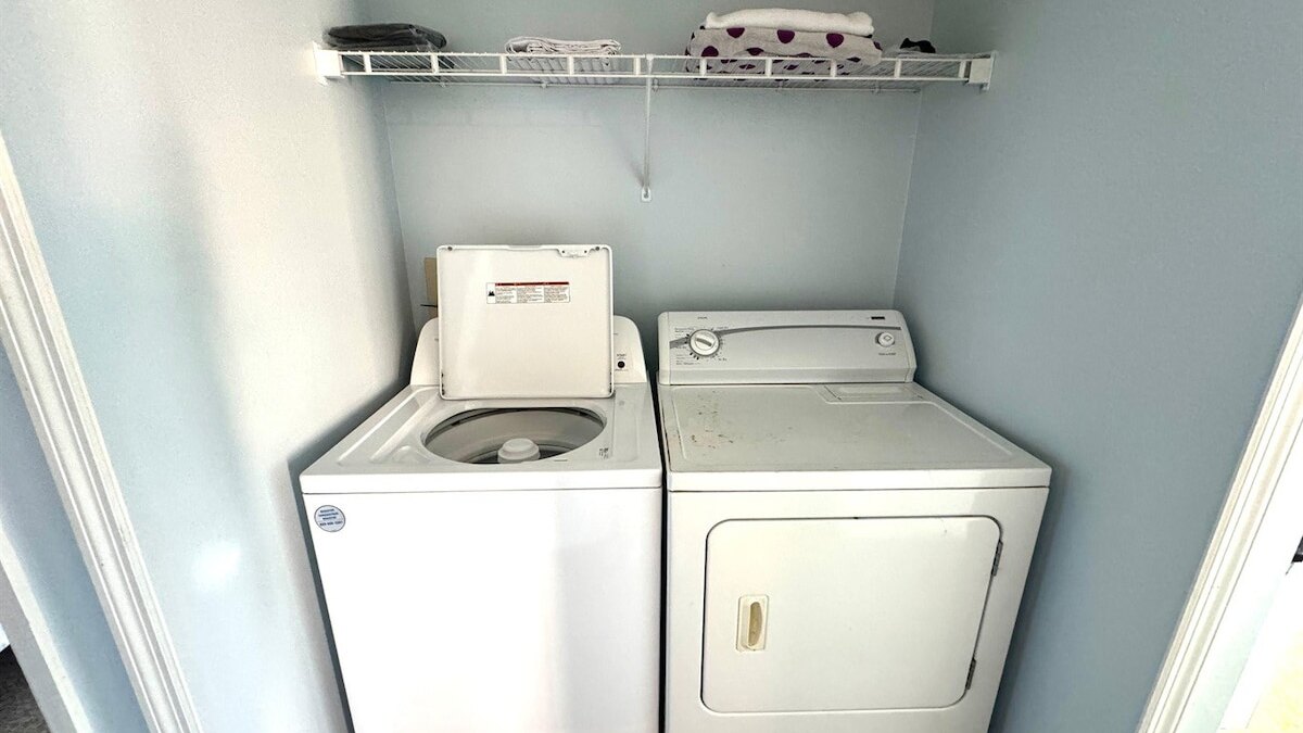 2492 Your home away from Home! - Image 24