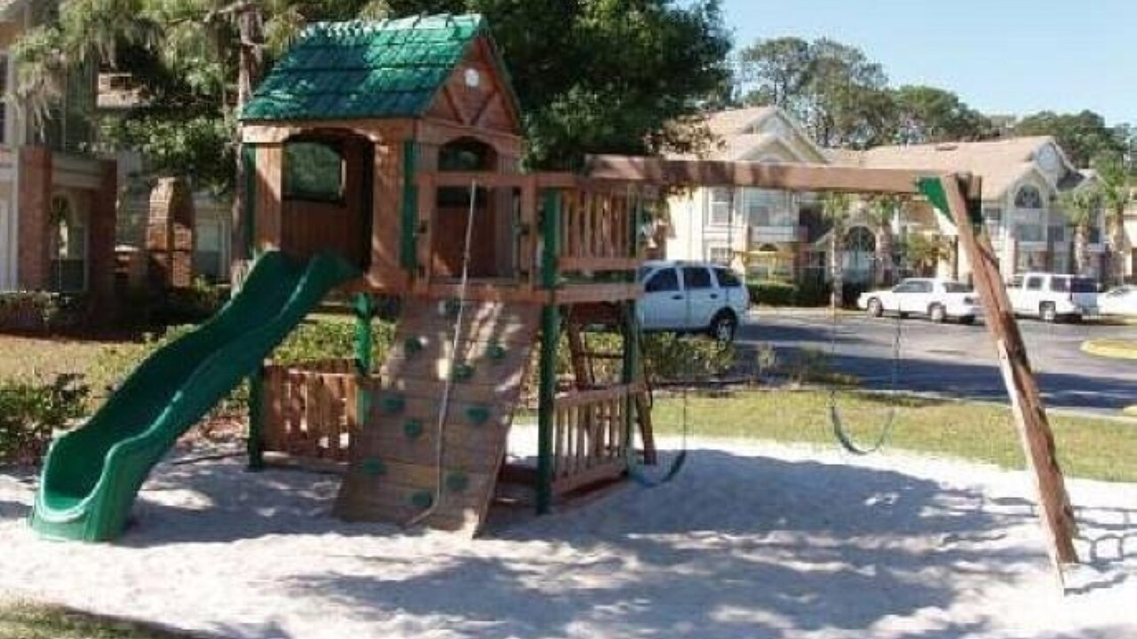 2492 Your home away from Home! - Image 34