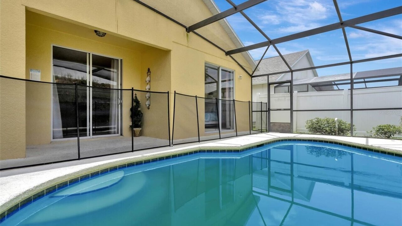 258-Sunset Themed Retreat - Sleeps 10 - Image 25