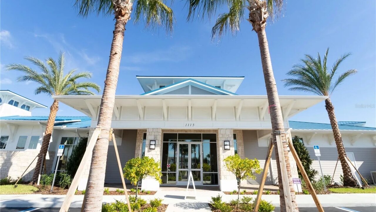 260 Luxury and Comfort 5 BD townhome at Resort - Image 23