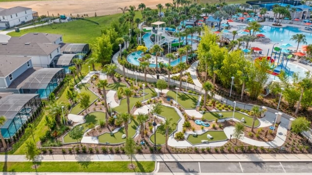 260 Luxury and Comfort 5 BD townhome at Resort - Image 27