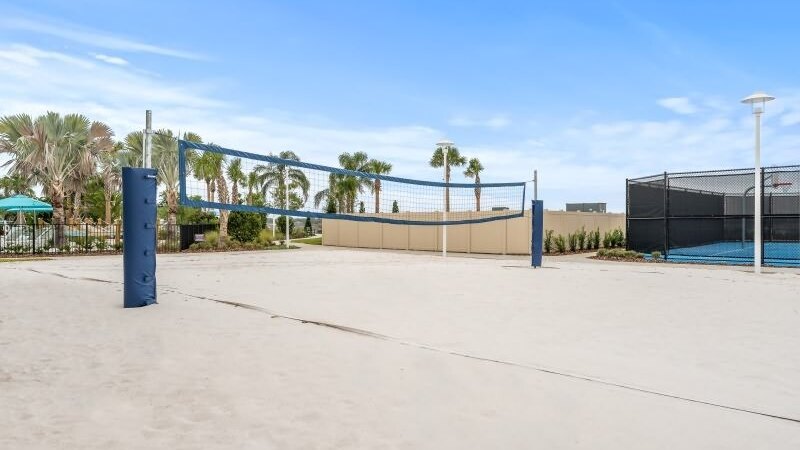 260 Luxury and Comfort 5 BD townhome at Resort - Image 36