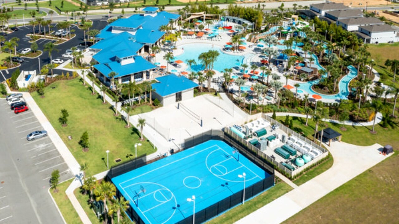 260 Luxury and Comfort 5 BD townhome at Resort - Image 46