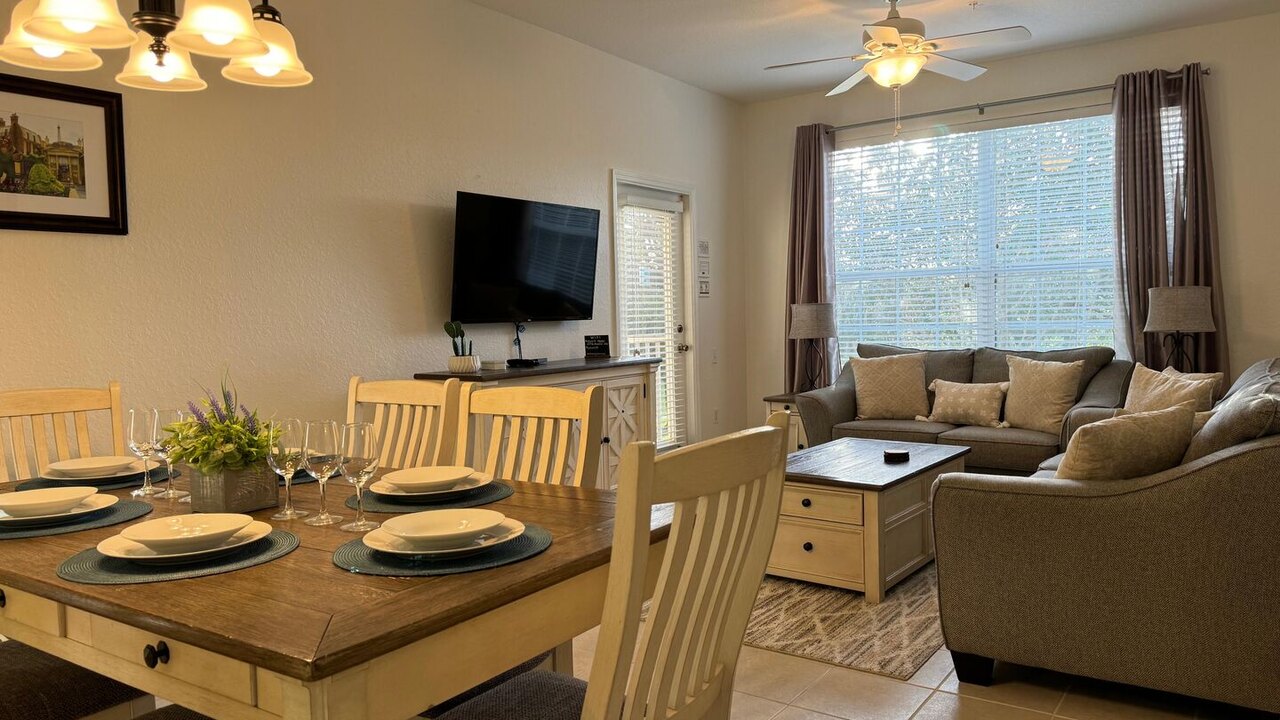 2778 Windsor Hills 3 Bed Condo- All Included - Image 11