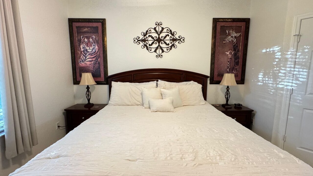 2778 Windsor Hills 3 Bed Condo- All Included - Image 25