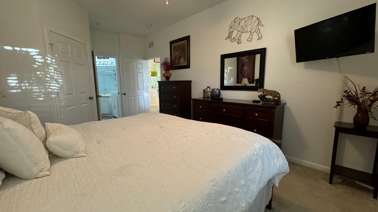 2778 Windsor Hills 3 Bed Condo- All Included - Image 29