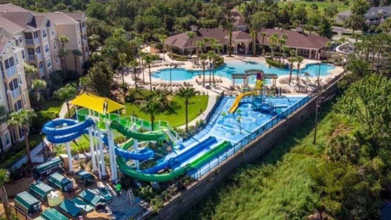 2778 Windsor Hills 3 Bed Condo- All Included - Image 51