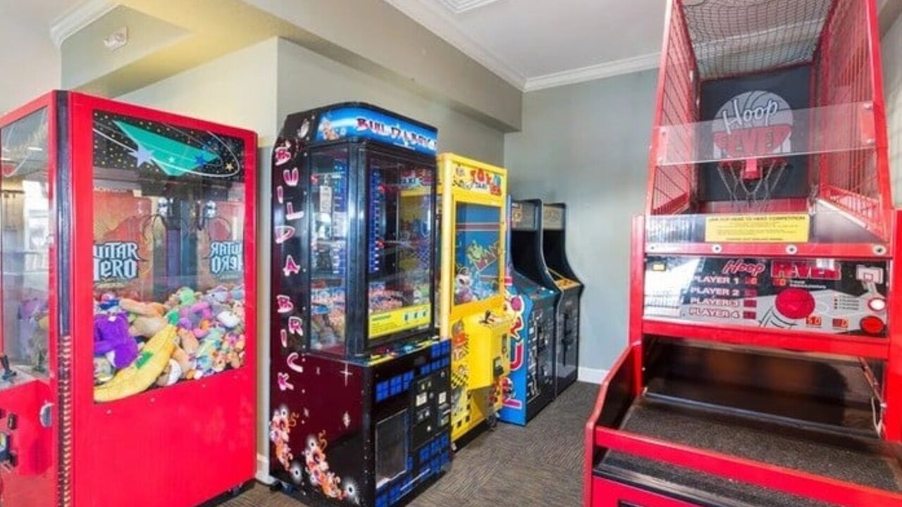 2778 Windsor Hills 3 Bed Condo- All Included - Image 65