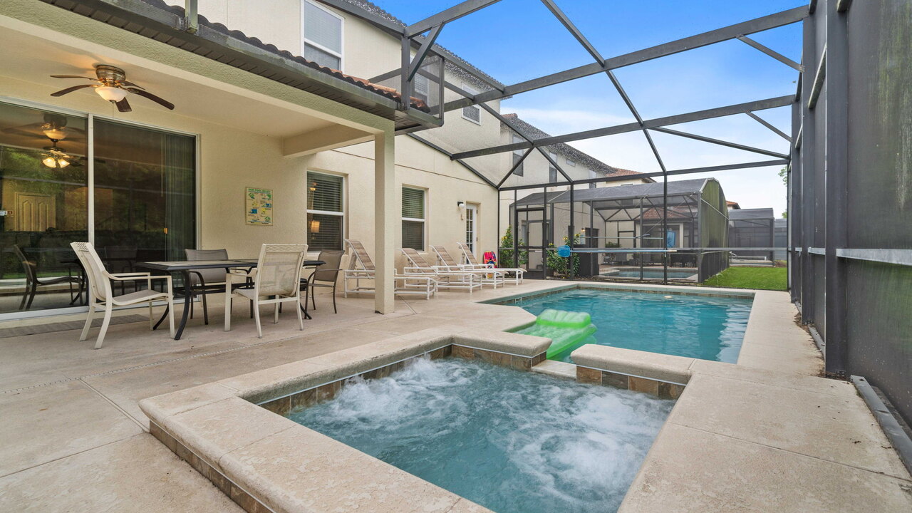 2820 Cozy Gem in Kissimmee with pool - Image 1