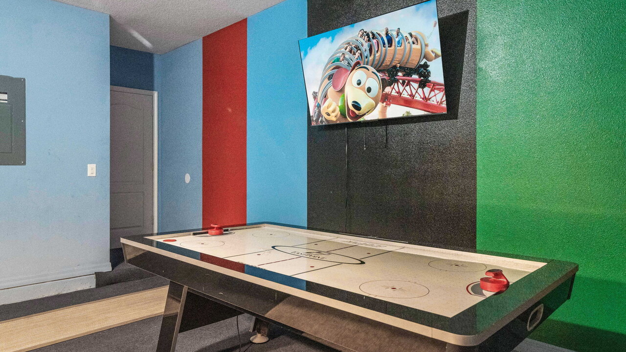 2820 Cozy Gem in Kissimmee with pool - Image 9