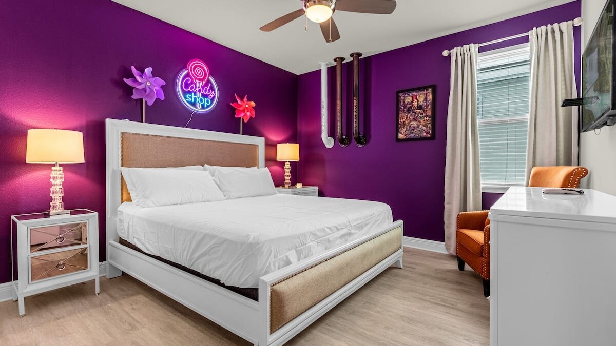 310-Modern Luxury w/ 12 Ensuite BDs Pool&Spa Theater - Image 43