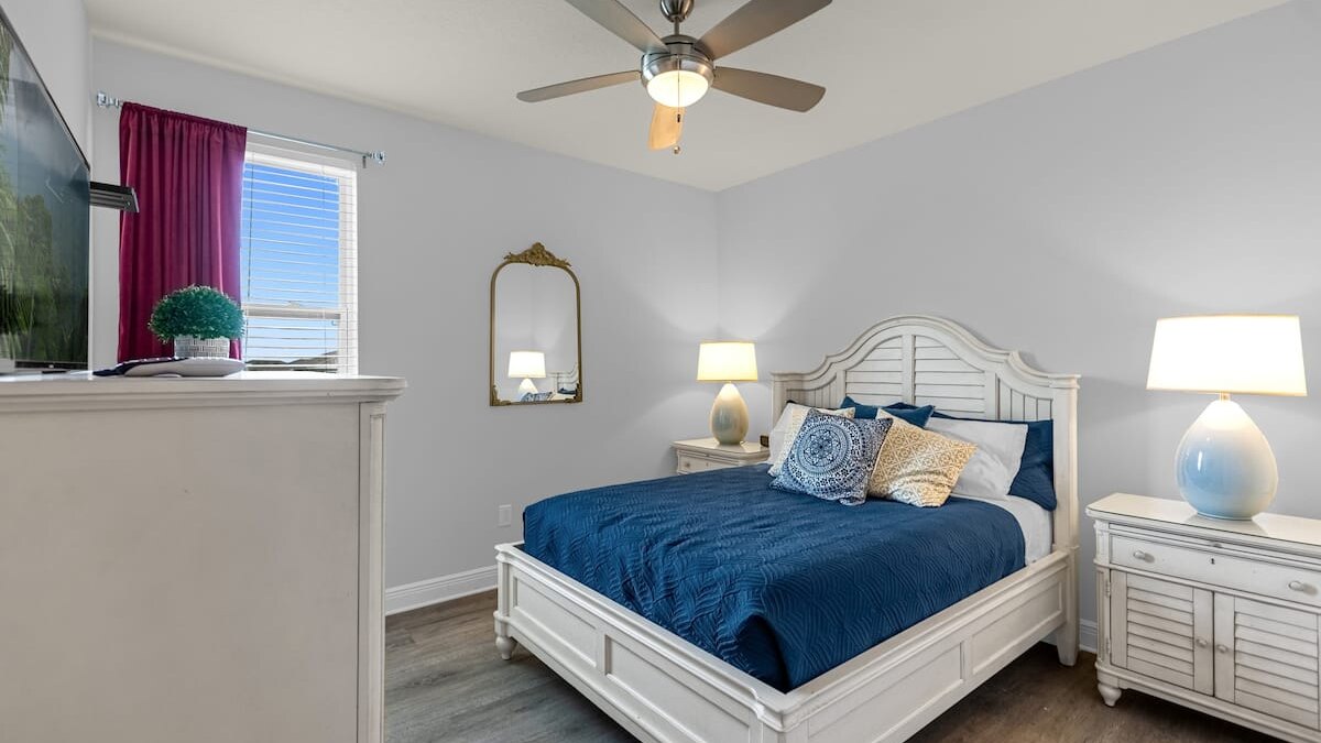 310-Modern Luxury w/ 12 Ensuite BDs Pool&Spa Theater - Image 46