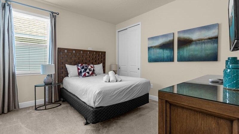 350 Villa - 8BD - Private Pool - Game room - Image 18