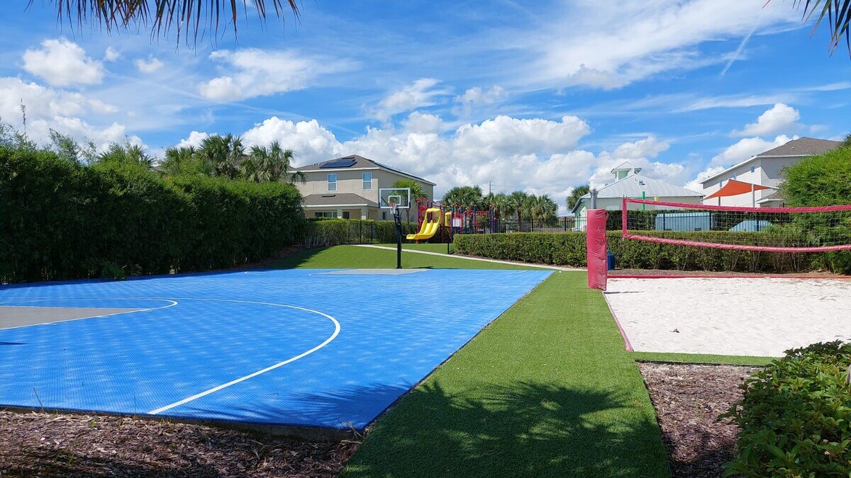 350 Villa - 8BD - Private Pool - Game room - Image 39