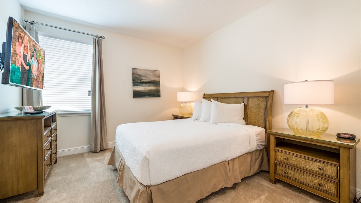 350-360 Huge Villas - near Disney - 15 BDs - Image 34