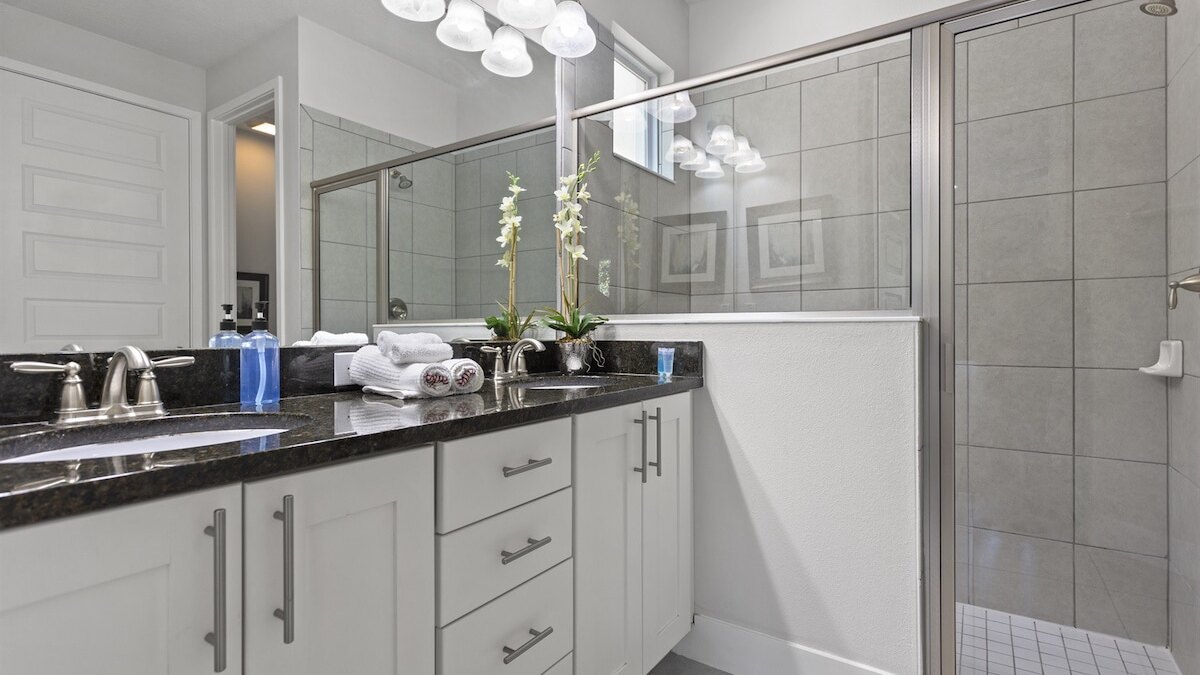 350-360 Huge Villas - near Disney - 15 BDs - Image 50