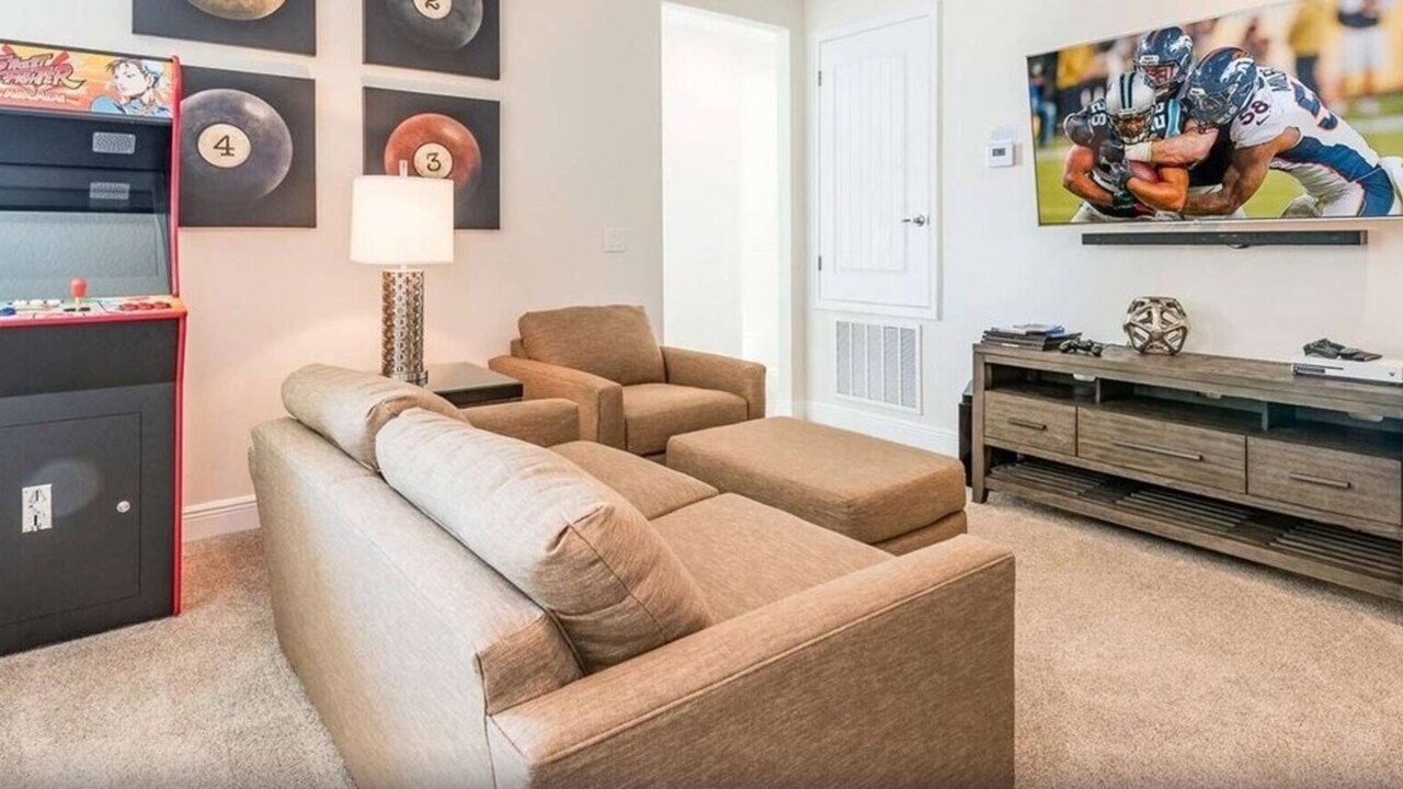 361-Ultimate Mansion-9Bed-Pool/Spa/Game - Image 13