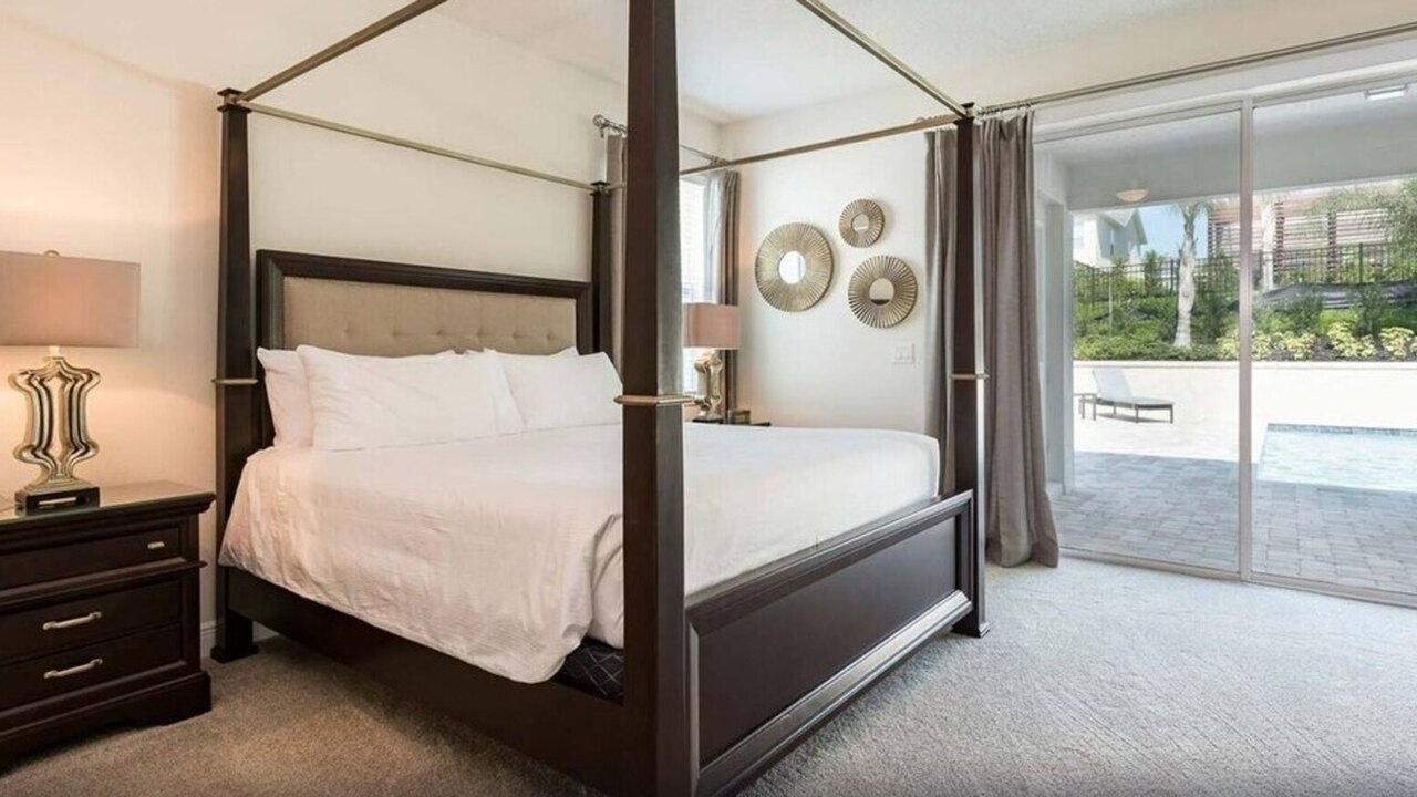 361-Ultimate Mansion-9Bed-Pool/Spa/Game - Image 26