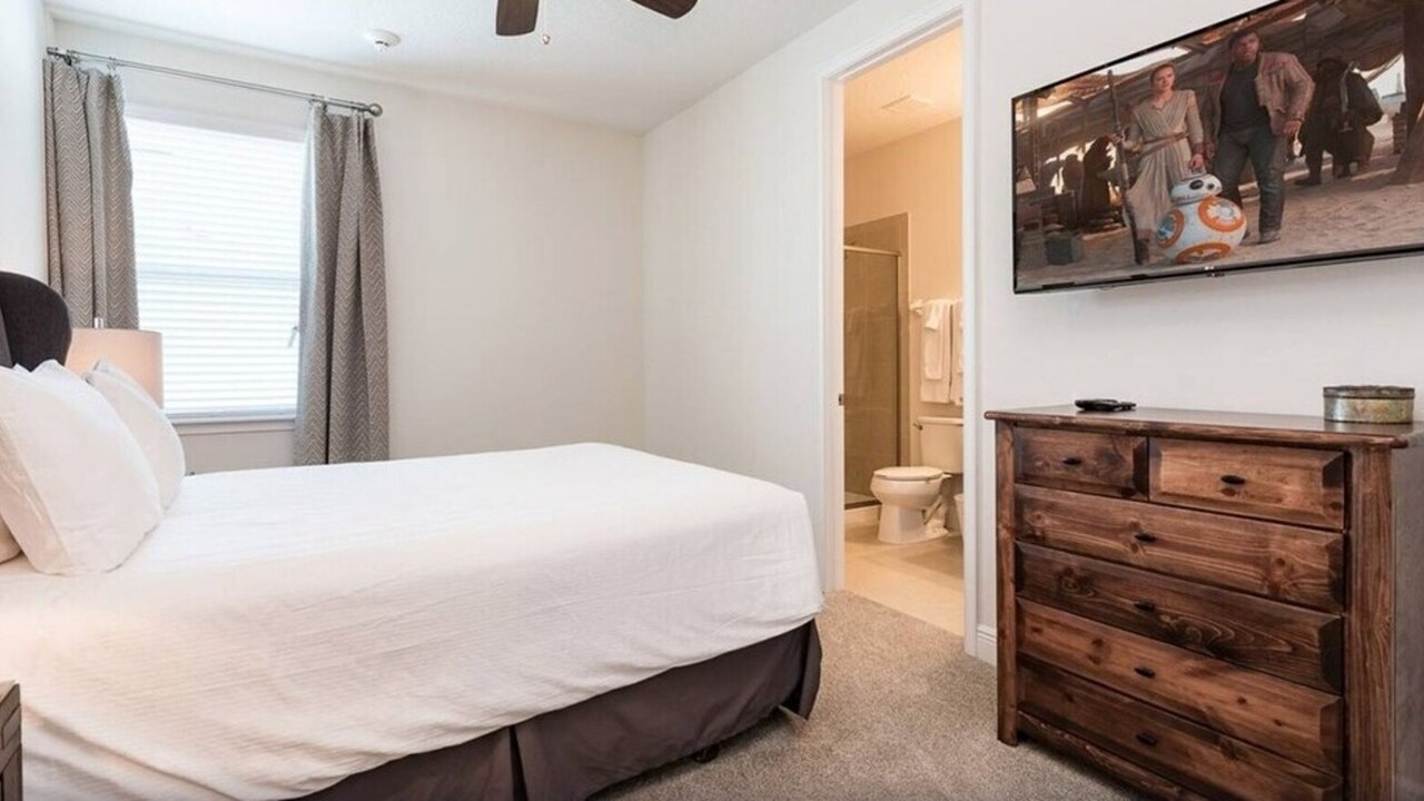 361-Ultimate Mansion-9Bed-Pool/Spa/Game - Image 51