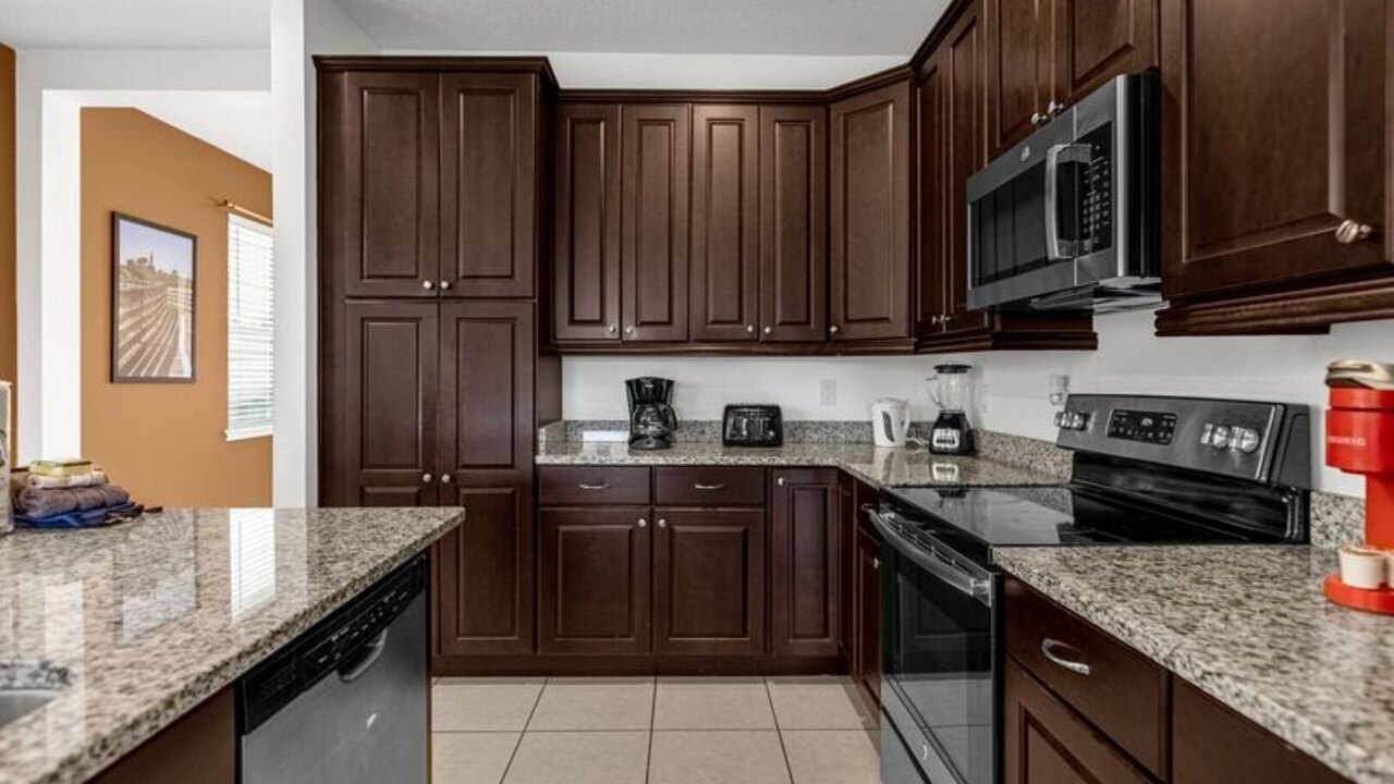 371P Fabulous 8 BD Private Pool & Spa - By Disney - Image 8