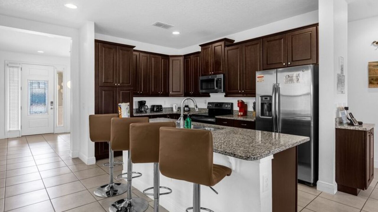 371P Fabulous 8 BD Private Pool & Spa - By Disney - Image 9