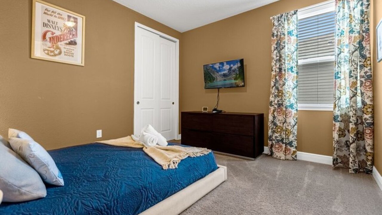 371P Fabulous 8 BD Private Pool & Spa - By Disney - Image 11