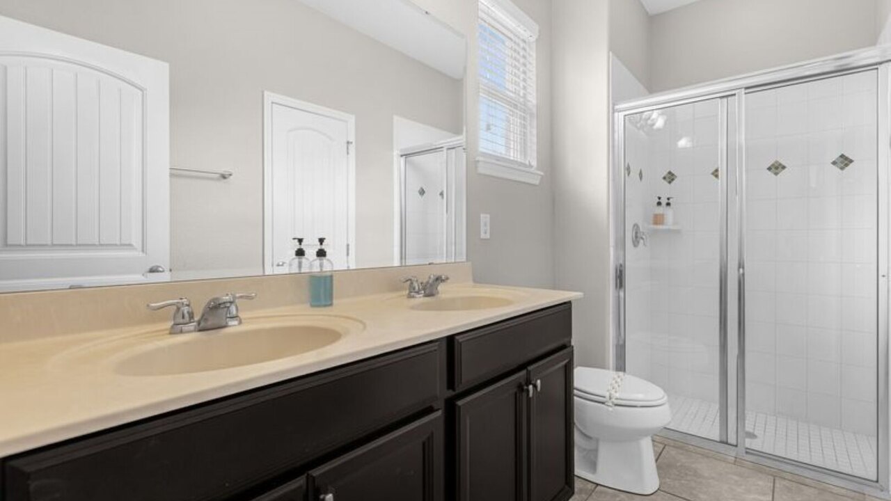 4159 - 5BD Resort - Pool/Spa-Lazy River/Slides/Gym - Image 28