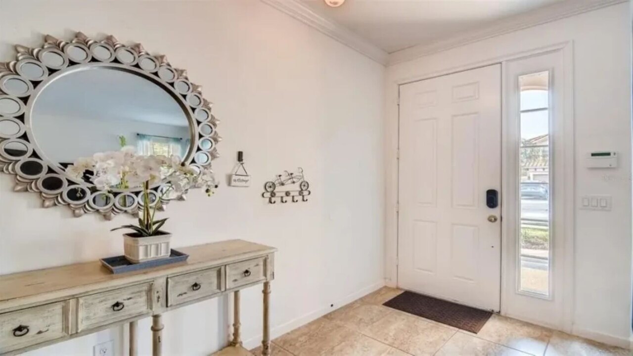 427 Wonderful 6 Bed near Disney - Image 11