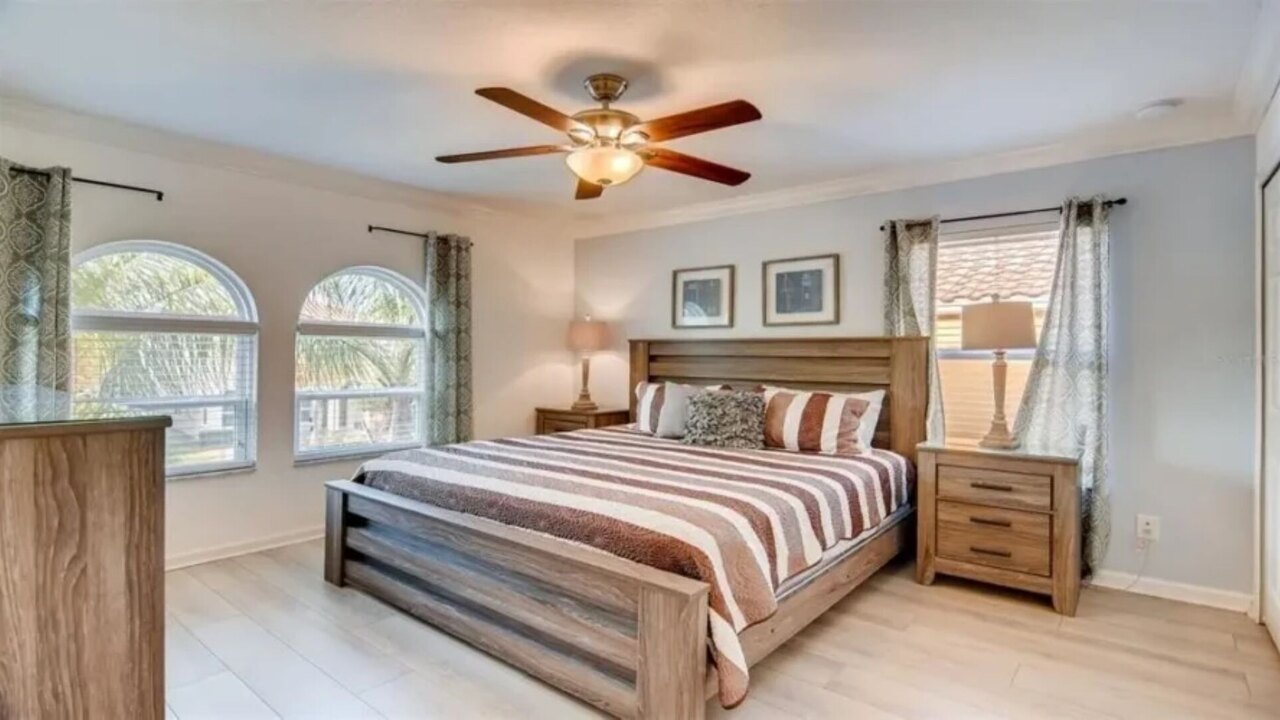 427 Wonderful 6 Bed near Disney - Image 16