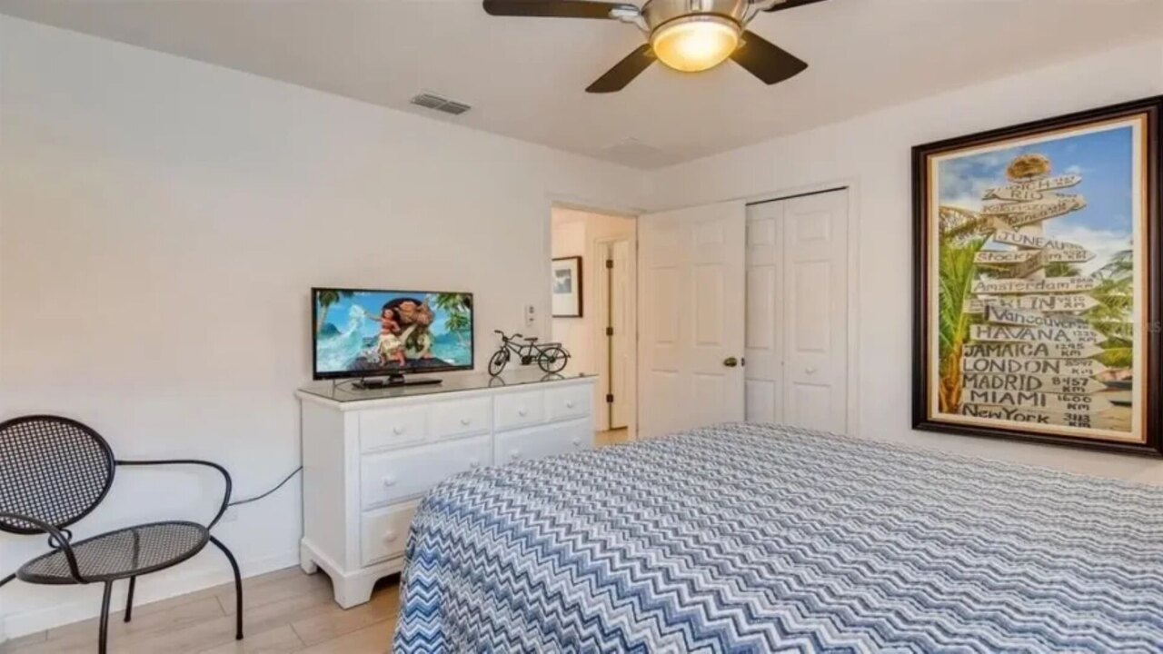 427 Wonderful 6 Bed near Disney - Image 20