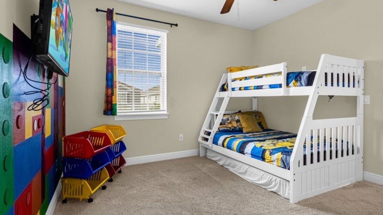 431 Villa - Spacious 7BD - Screened Pool&SPA - Image 17