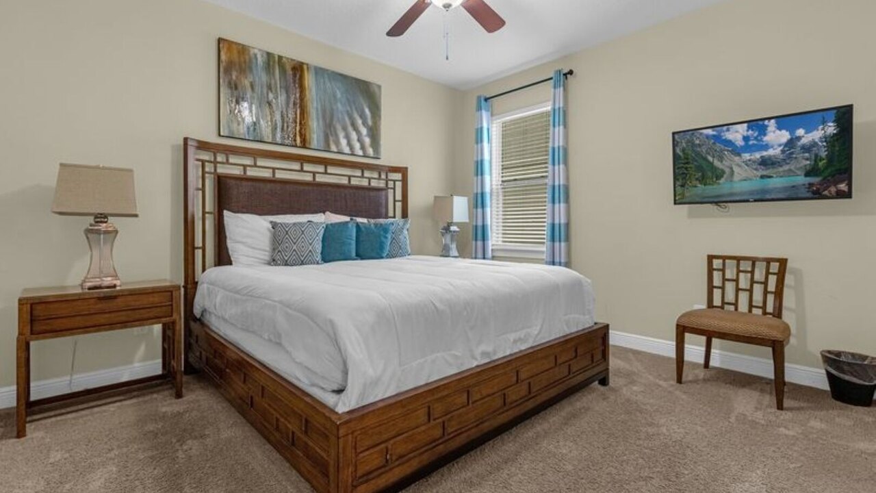 431 Villa - Spacious 7BD - Screened Pool&SPA - Image 18