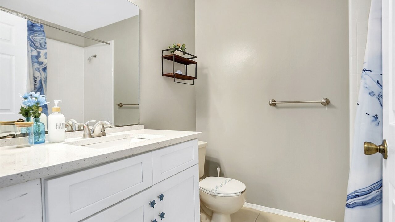 4716 Windwood Magic Villa & pool - Image 21