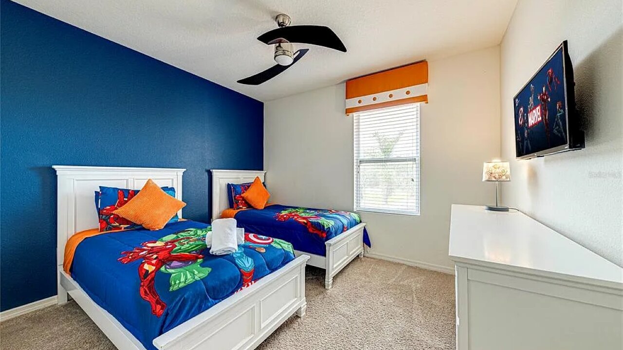 4723 Private 4BR Oasis w/ Pool Near Disney - Image 23