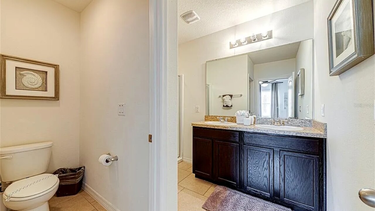 4723 Private 4BR Oasis w/ Pool Near Disney - Image 28