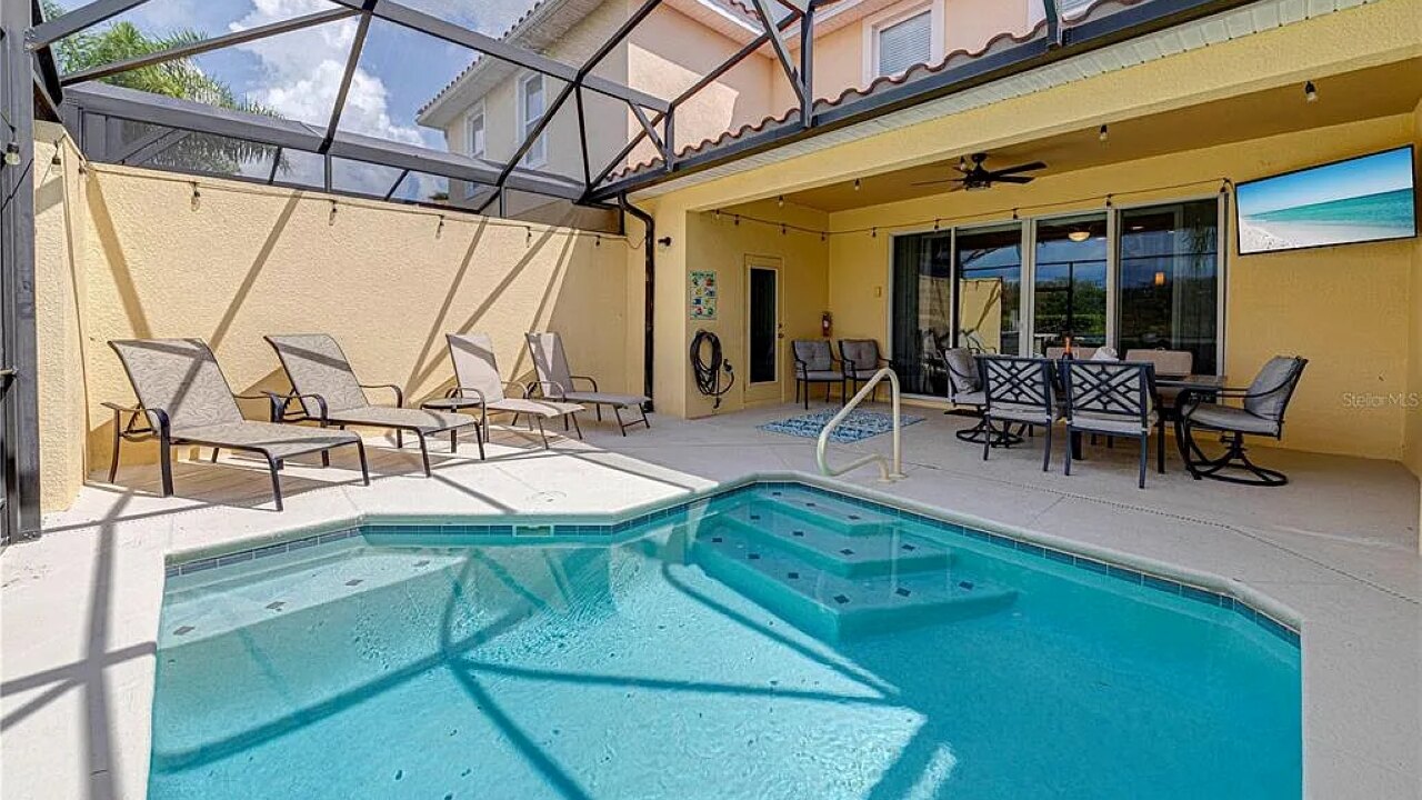 4723 Private 4BR Oasis w/ Pool Near Disney - Image 36