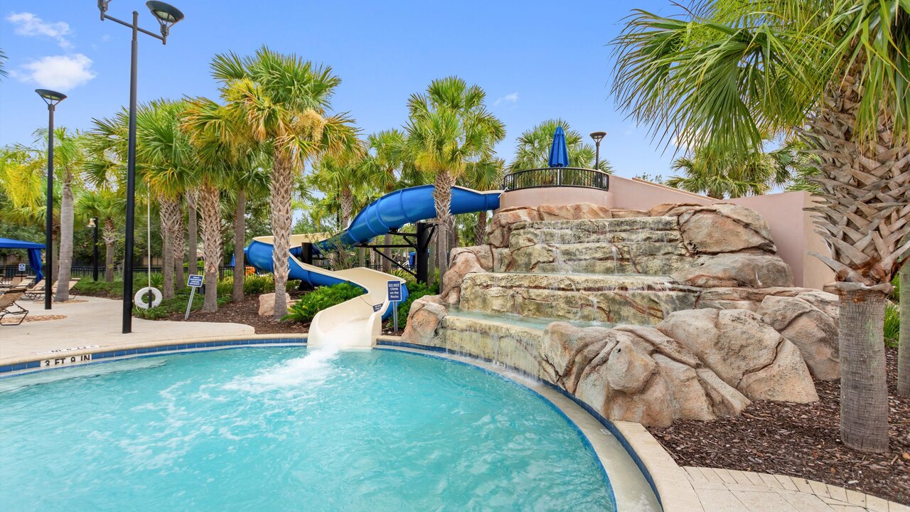 4723 Private 4BR Oasis w/ Pool Near Disney - Image 2