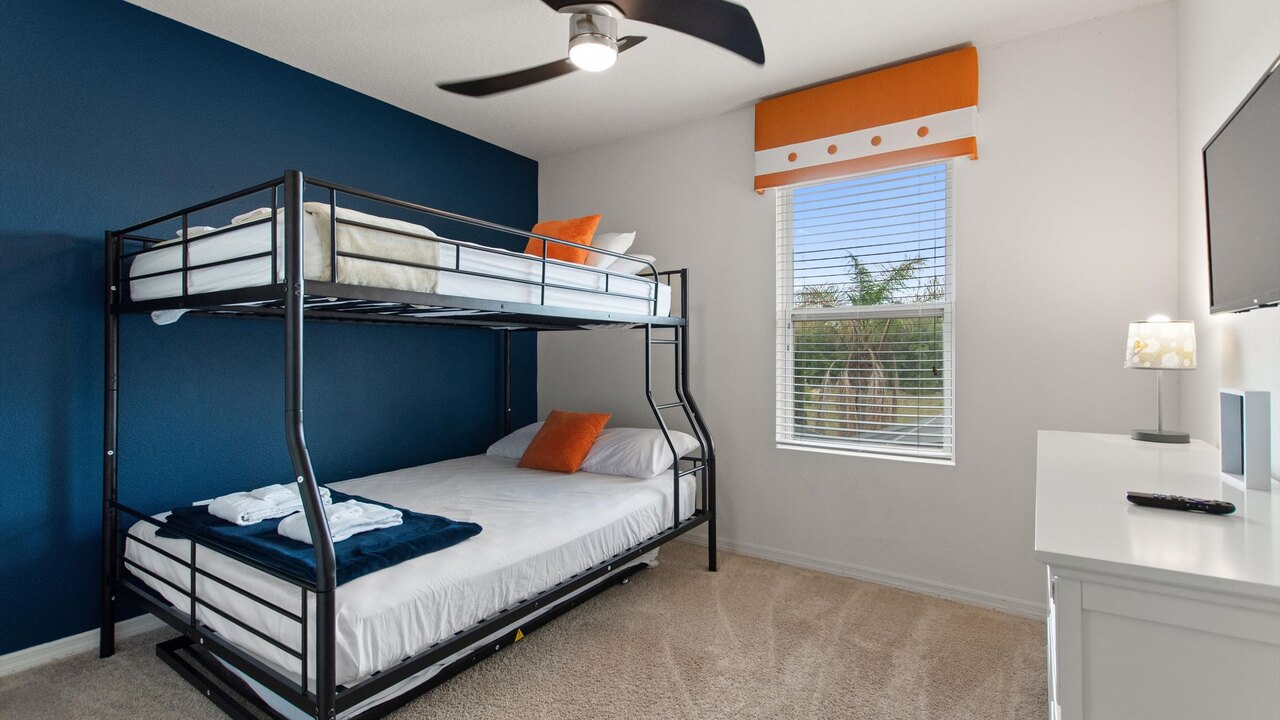4723 Private 4BR Oasis w/ Pool Near Disney - Image 18