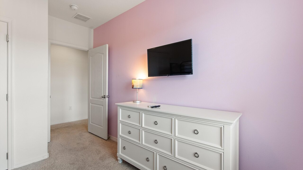 4723 Private 4BR Oasis w/ Pool Near Disney - Image 21