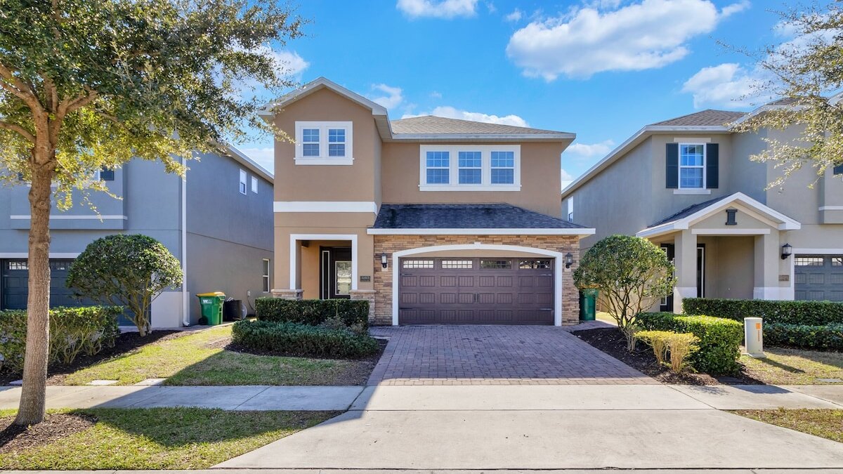 480 Lasso Drive - Image 2