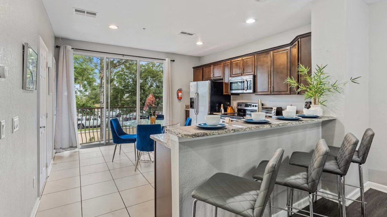 4801 Modern 3BD & 3Bath Oasis at Vista Cay #166 - Image 14