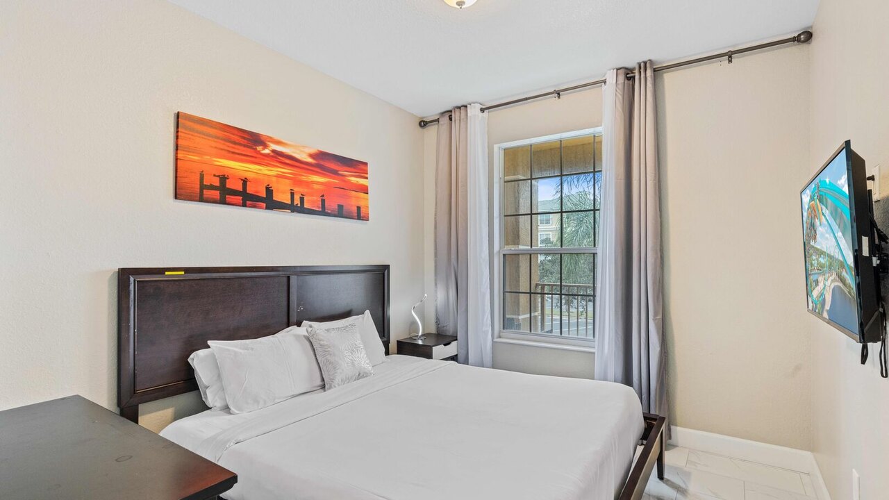 4814 Spacious 3-Bedroom Condo at Vista Cay #204. - Image 11