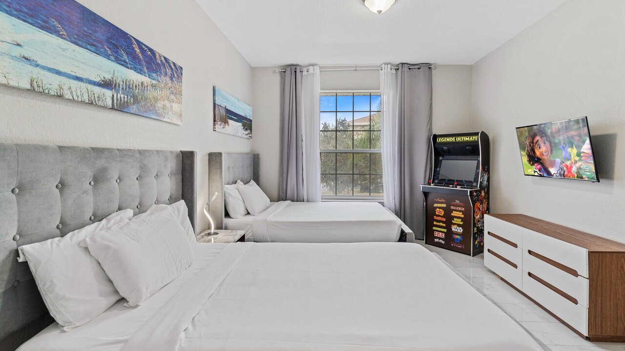 4814 Spacious 3-Bedroom Condo at Vista Cay #204. - Image 16